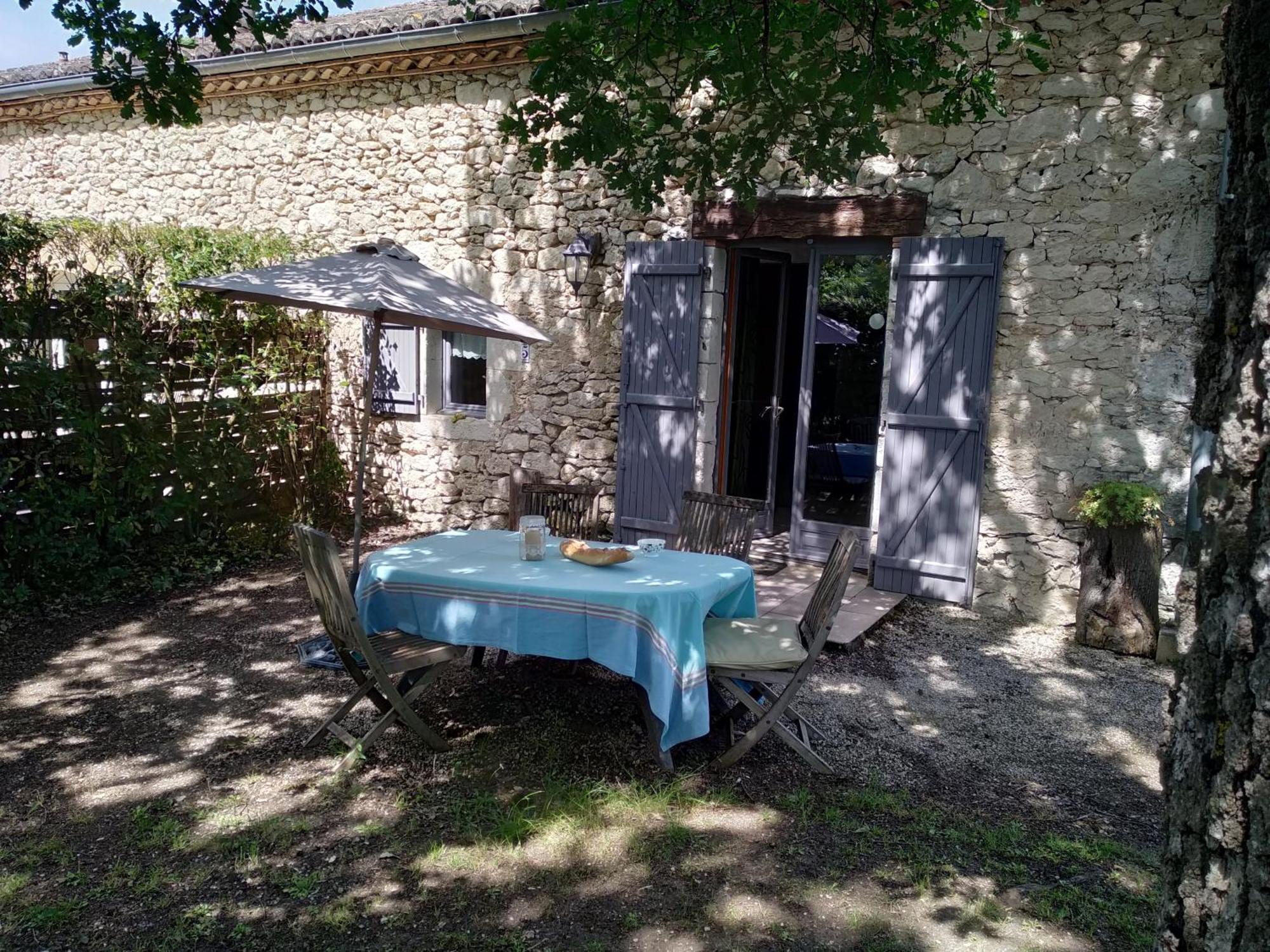 Le Vignal Villa Monflanquin Exterior photo