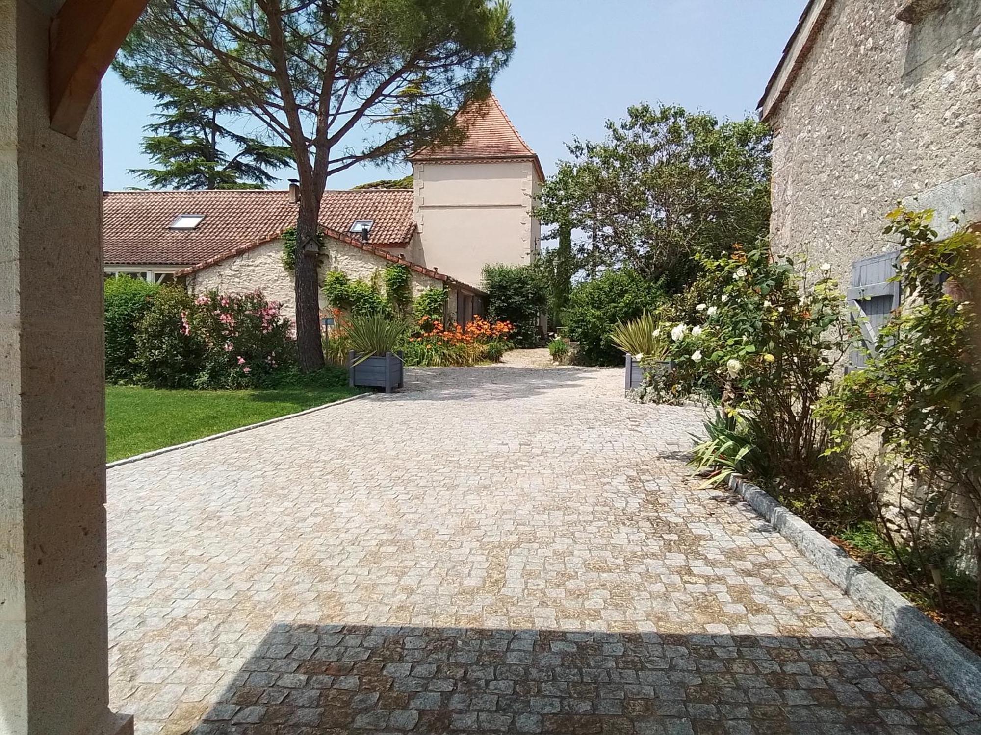 Le Vignal Villa Monflanquin Exterior photo